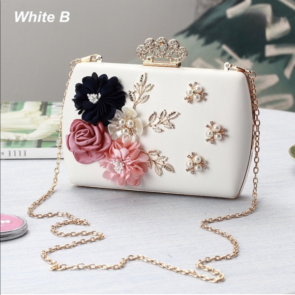 Pearls & Flower Evening Bag /Banquet Clutch/Wedding Purse - Picture 3 of 7
